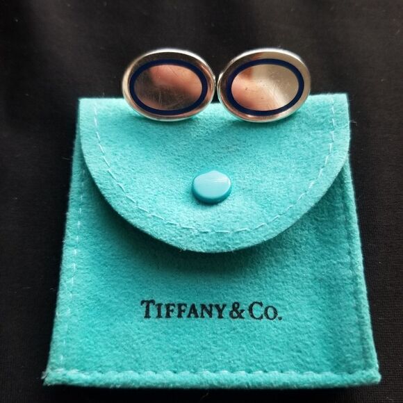 Tiffany & Co. Oval Cufflinks - Picture 1 of 6